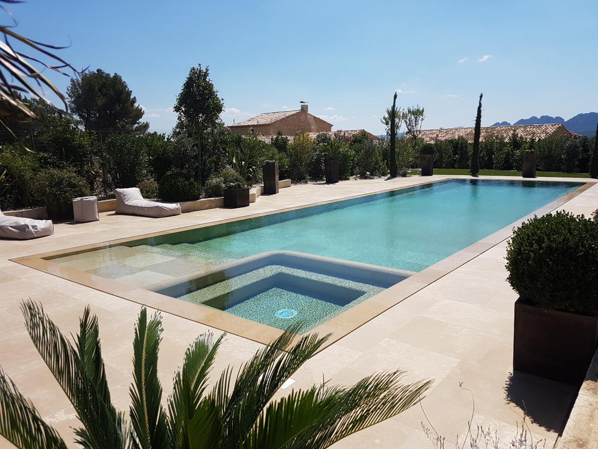 Construction piscine à Saint-Rémy-de-Provence	